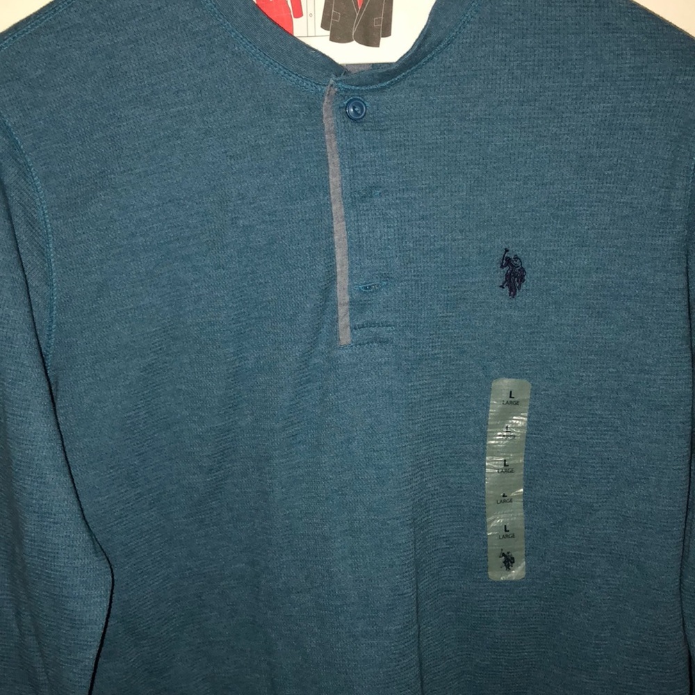 Quarter button long sleeve